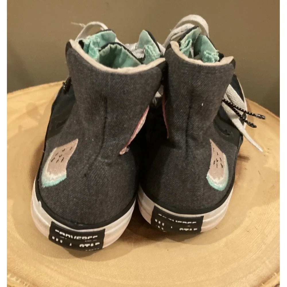 Converse All Star Chuck Taylor Watermelon Black High Top Sneakers Zip‎  Size 6